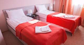 Гостиница Victory Hotel Северодвинск Стандартный двухместный номер с 1 кроватью или 2 отдельными кроватями-9